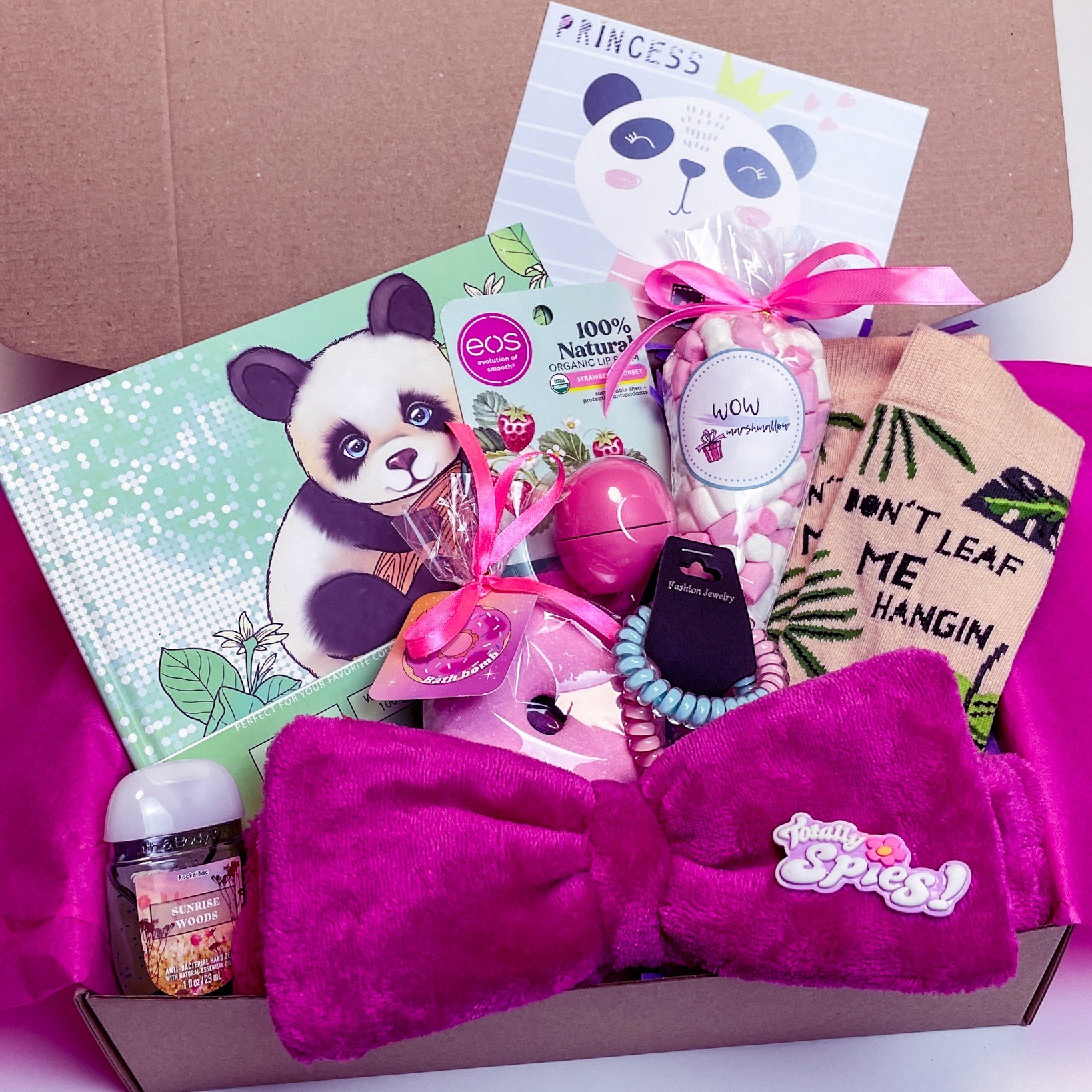 Подарунковий бокс для дівчини Wow Boxes "Panda Box №6"