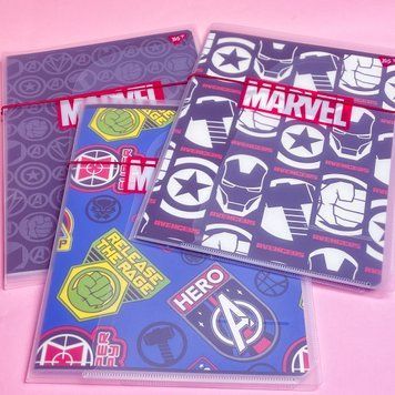 Тетрадь-блокнот с папкой А-4 Marvel