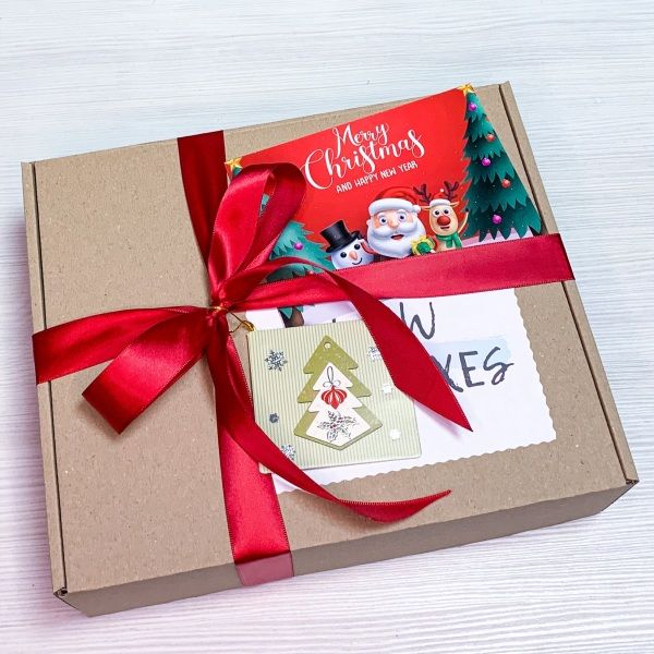 Різдвяний подарунковий бокс для дівчини дівчинки  "Christmas Box №1"