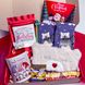 Подарунок для дівчини дівчинки новорічний бокс від WowBoxes "Christmas Box №2"