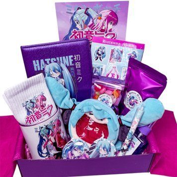Подарочный бокс &laquo;Hatsune Miku&raquo; (набор с блокнотом, сумкой, чашкой и сладостями)