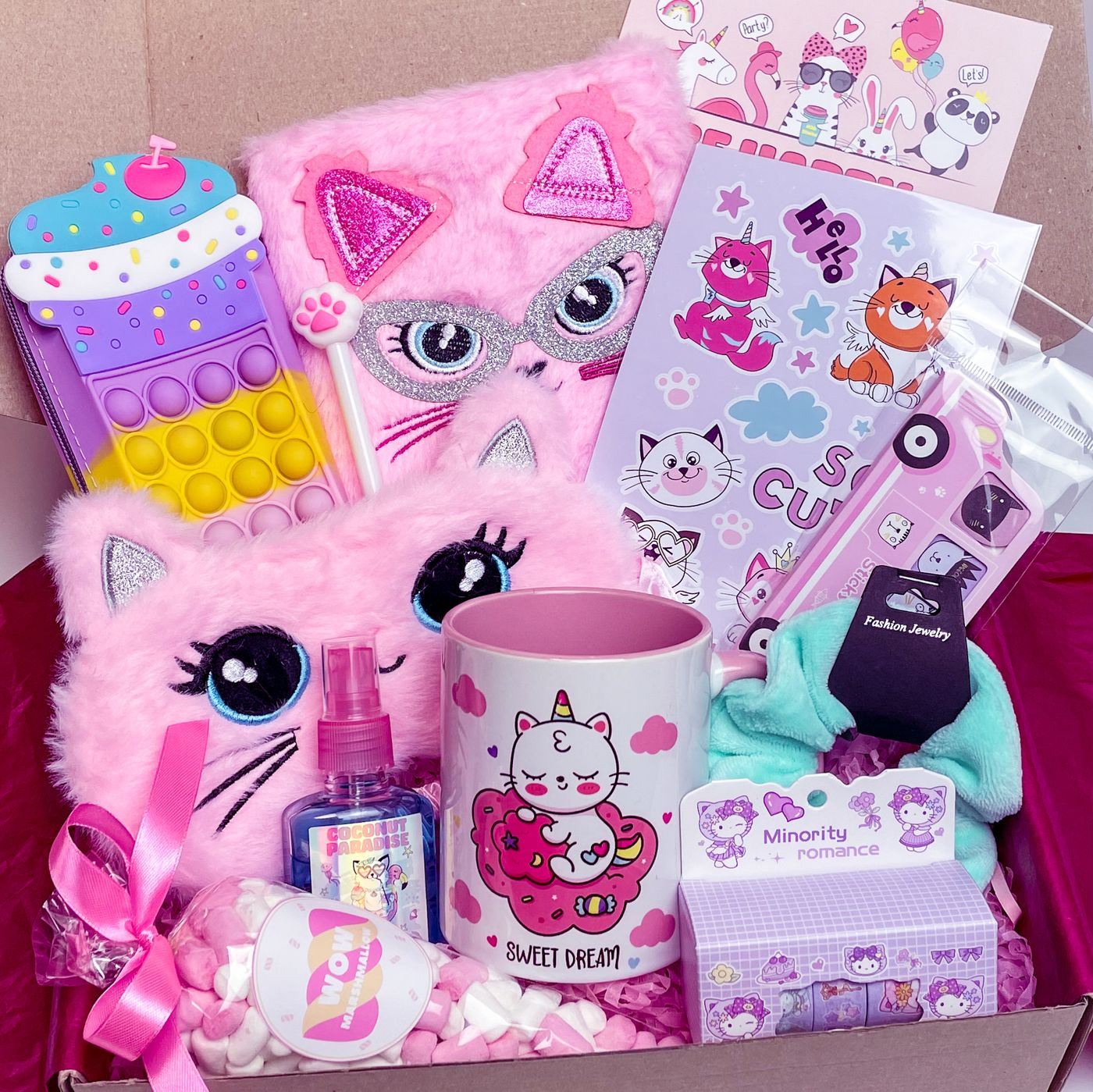 Подарунок для дівчинки «Cat Box №12» від WowBoxes