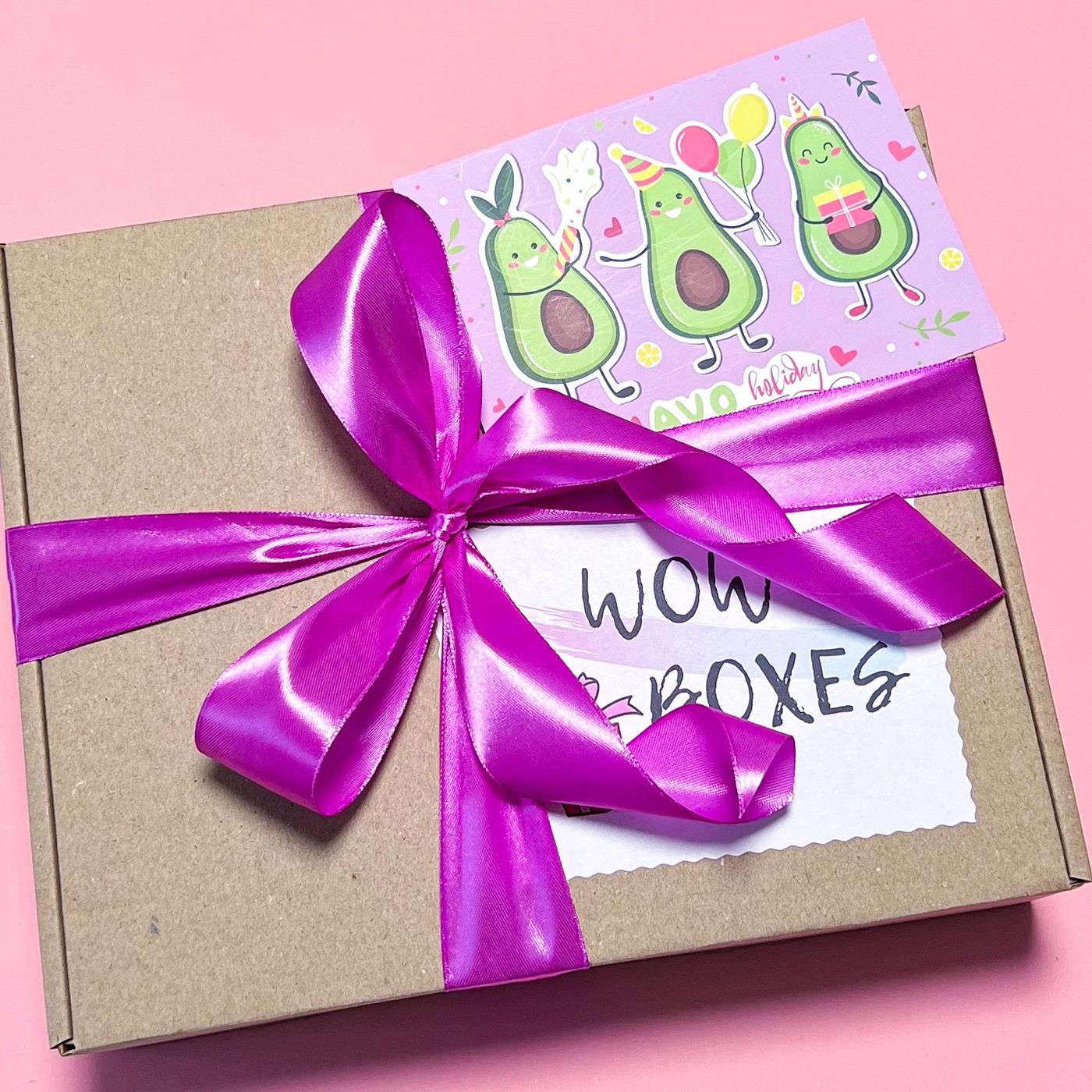 Подарунок для дівчинки дівчини від WOW BOXES "Авокадо бокс №12"