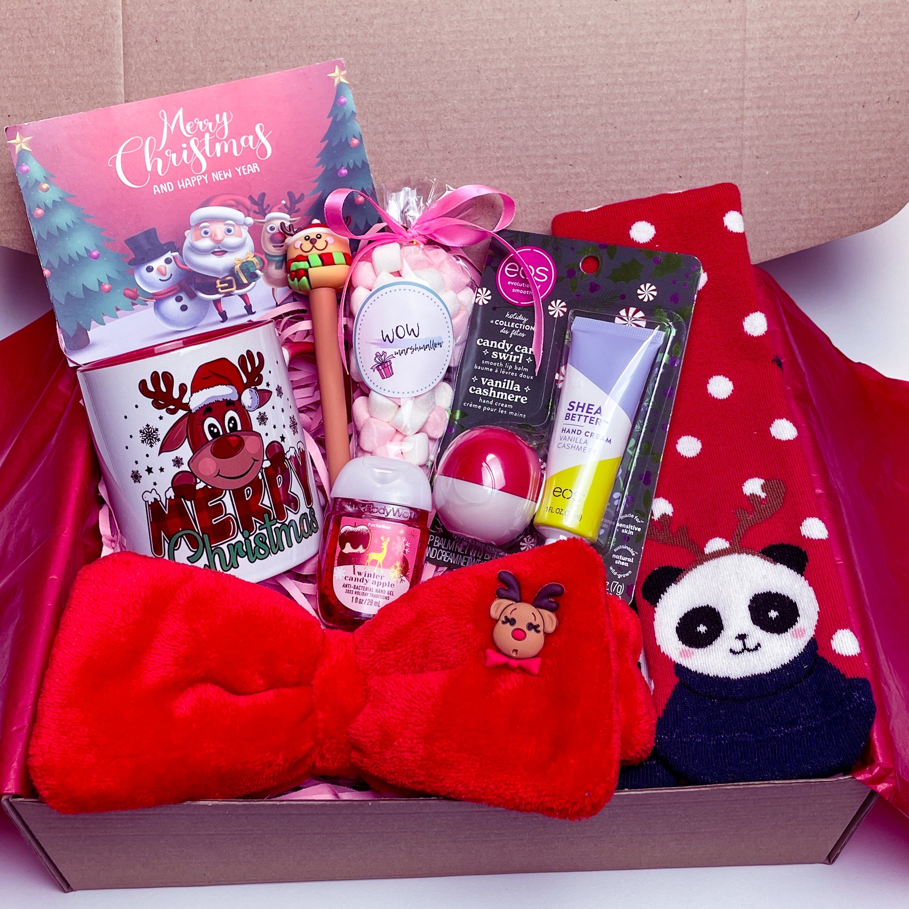 Новорічний подарунок для дівчини від WowBoxes "Christmas Box 3"