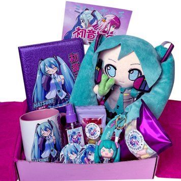 Подарочный бокс &laquo;Hatsune Miku&raquo; (набор с блокнотом, игрушкой, чашкой и сладостями)