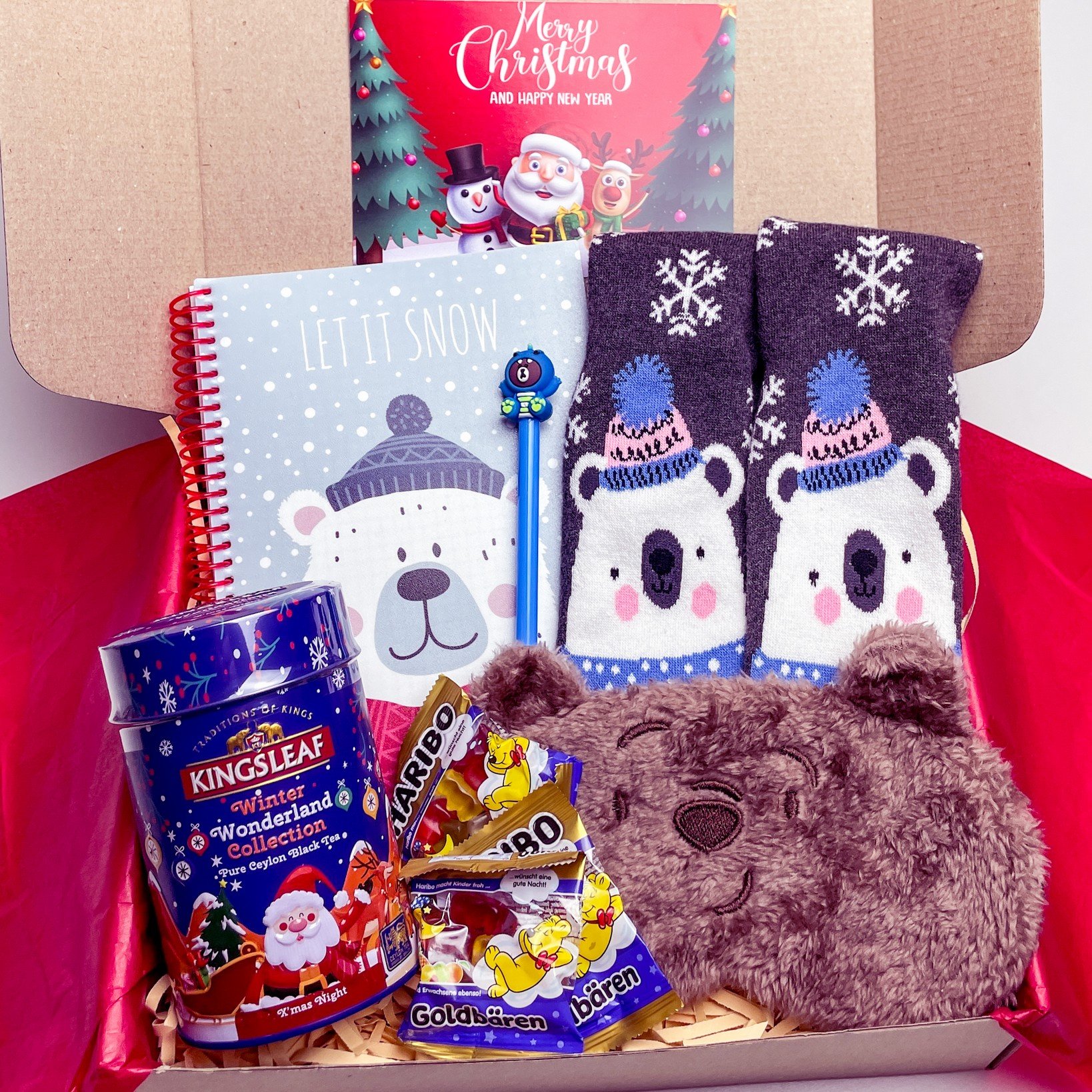 Подарочный набор для девочки на Святого Николая от WowBoxes "Christmas Box 5"
