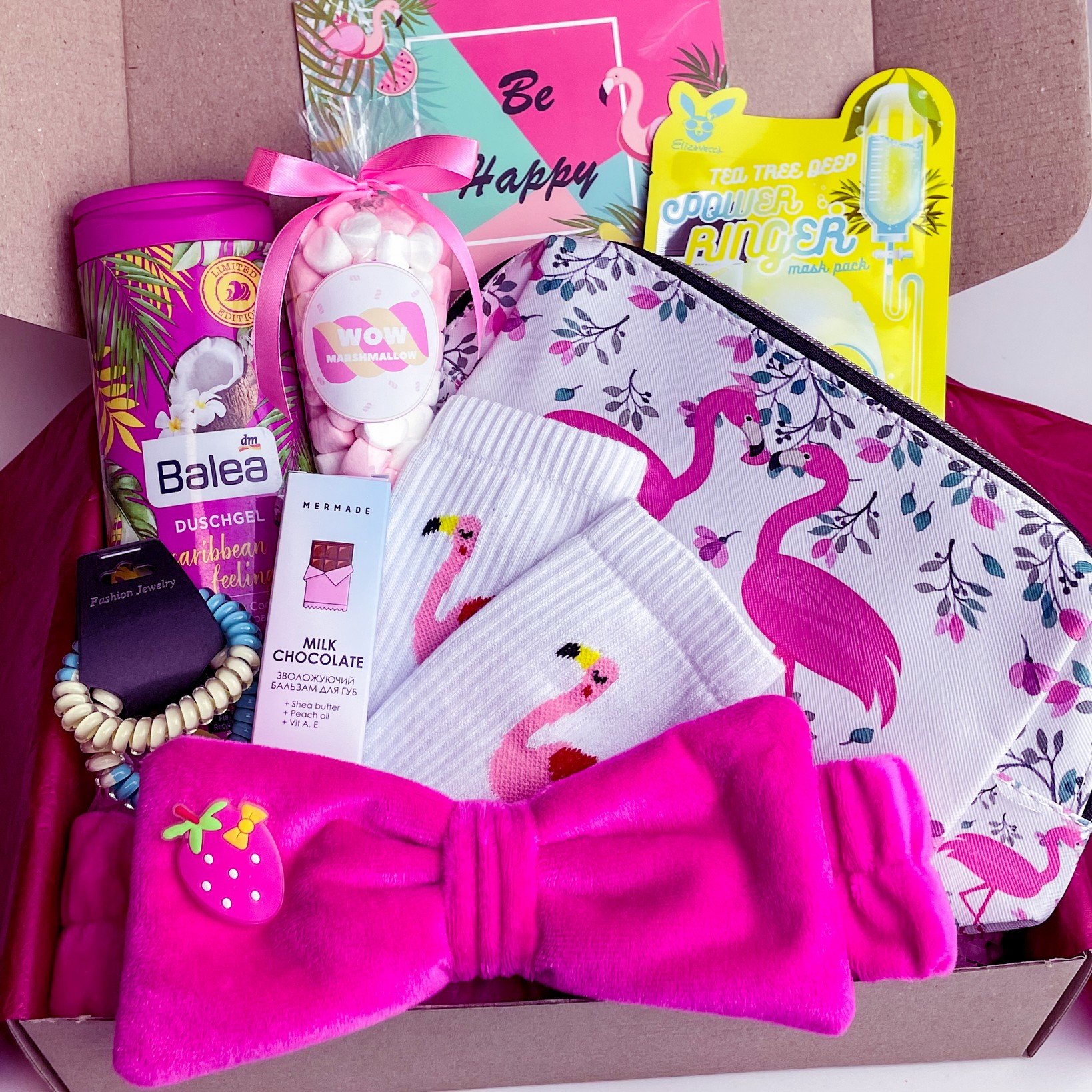 Подарунковий бокс для дівчини Wow Boxes "Flamingo Box №3"